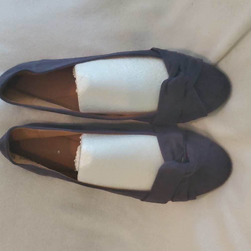 REPORT BLUE SUEDE SIZE 10 FLATS